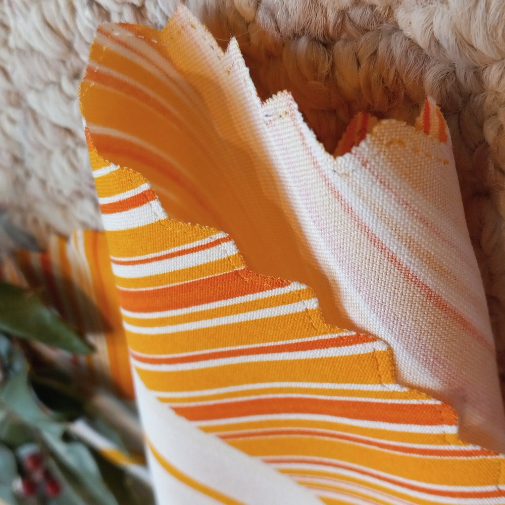 Vintage Printed Tablecloth under-makeup boho dainty chic Geometric Retro 70s - Picture 10 of 12